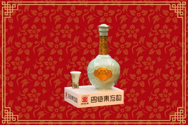 附近收购：西陵区回收四特酒